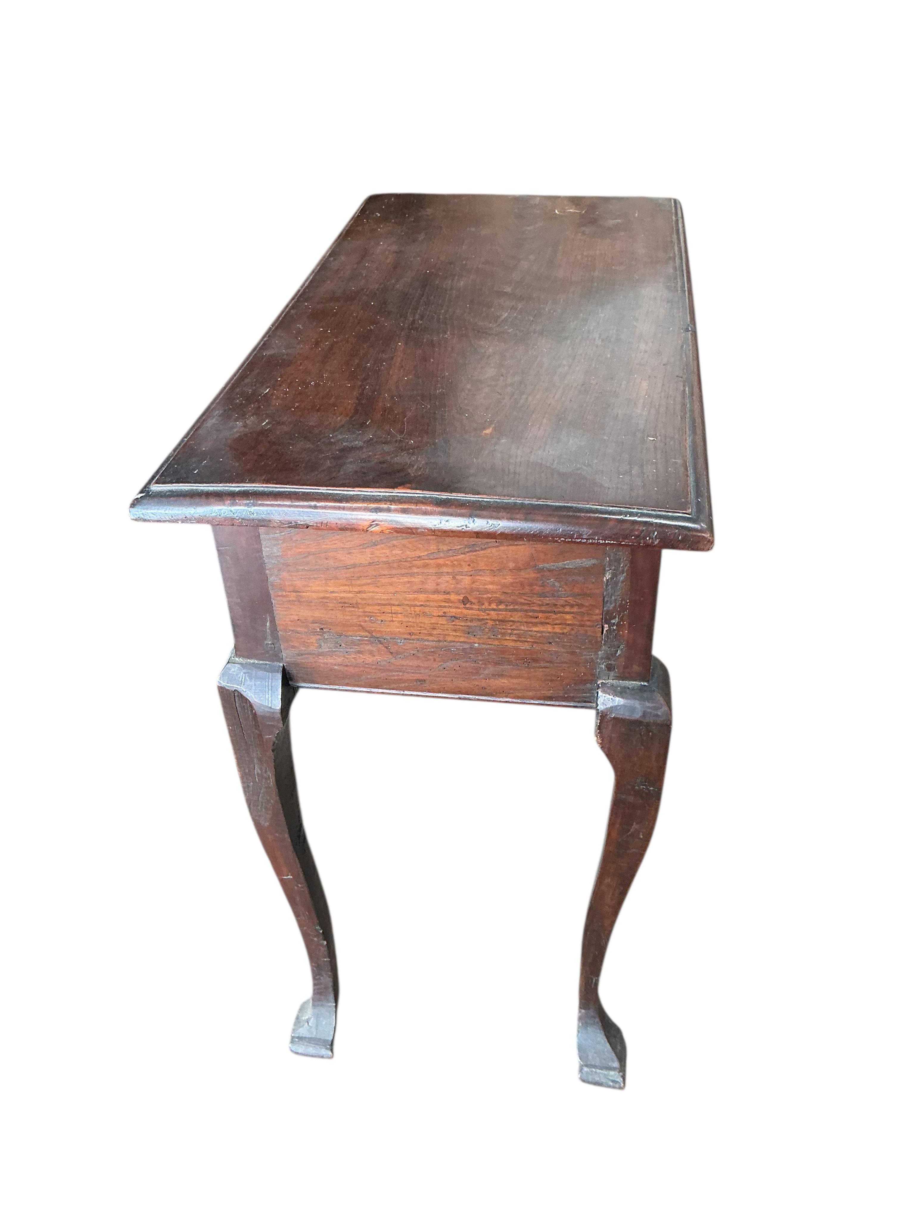 An 18th century rectangular oak side table, width 76cm, depth 39cm, height 74cm